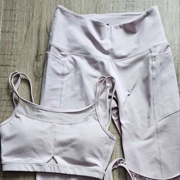 Popflex Rosette Legging and Bra - Picture 1 of 6